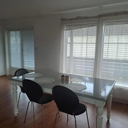 Bright And Spacious With Good Apartamento *