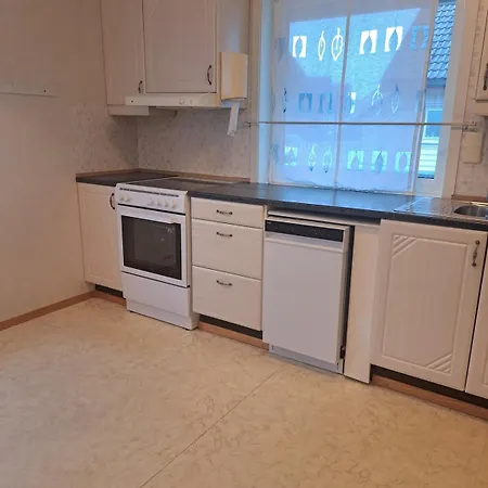 Bright And Spacious With Good Apartamento